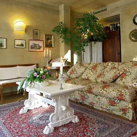 Dei Cinque Cerri 팜스테이 사소마르코니