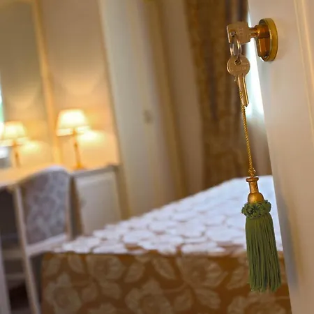 Dei Cinque Cerri 사소마르코니